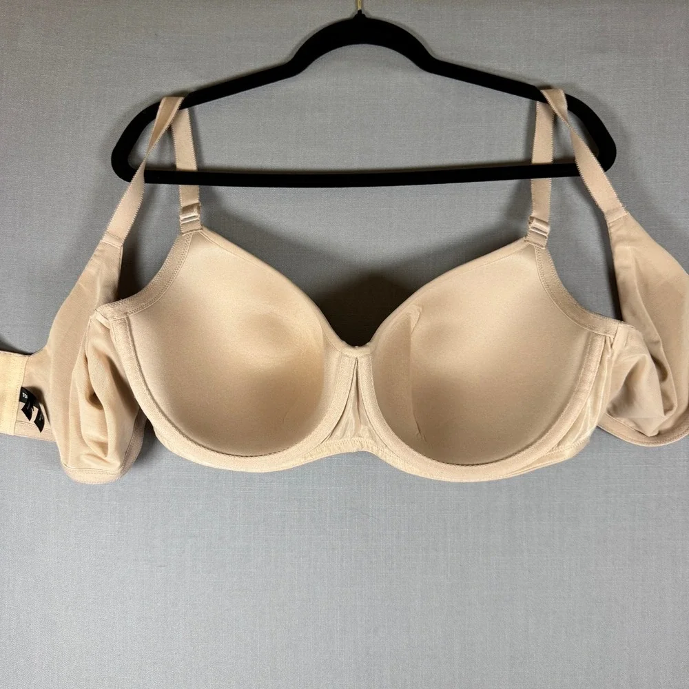 Torrid Curve T-Shirt Bra Women 46C Beige Underwire Smooth Back Close